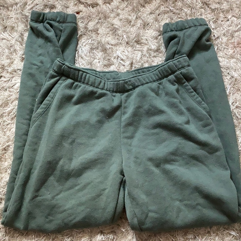 SOLD ON: M E R C A R I